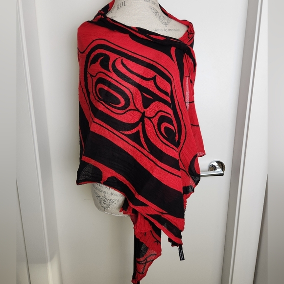 Native Northwest Orca Scarf - Picture 2 of 15